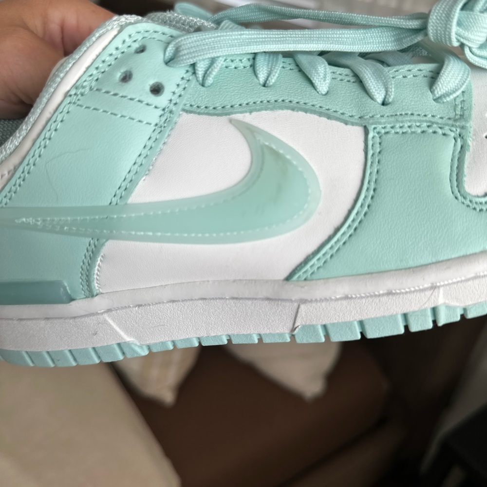 Nike women’s low Dunk Fresh Teal and White Sneakers - Picture 7 of 7